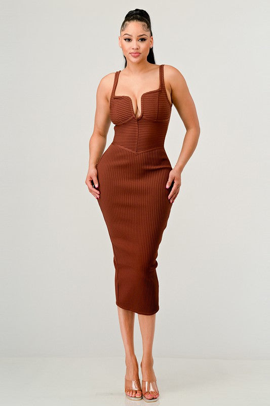 Breezy Chic Bandage Midi Dress – Effortless Elegance & Flattering Fit